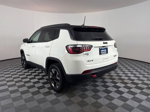 Used 2018 Jeep Compass Trailhawk w/ Leather Interior Group AWD/4WD image 5