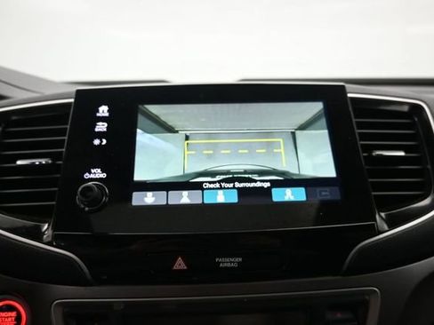 Certified 2023 Honda Passport EX-L image 17