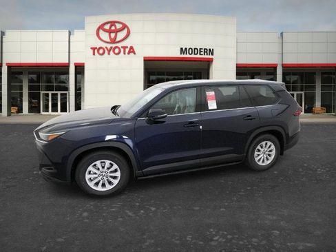 New 2026 Toyota Grand Highlander XLE FWD image 22