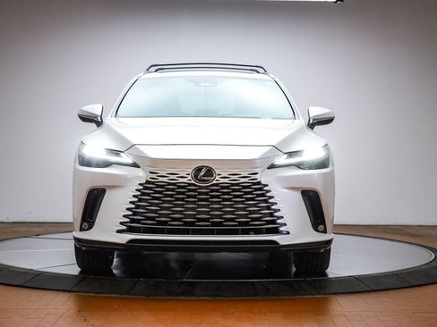 Used 2024 Lexus RX 350 image 2