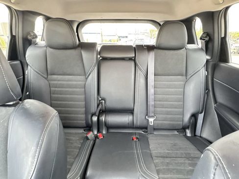 Used 2024 Mitsubishi Outlander SE Black Edition AWD/4WD image 24