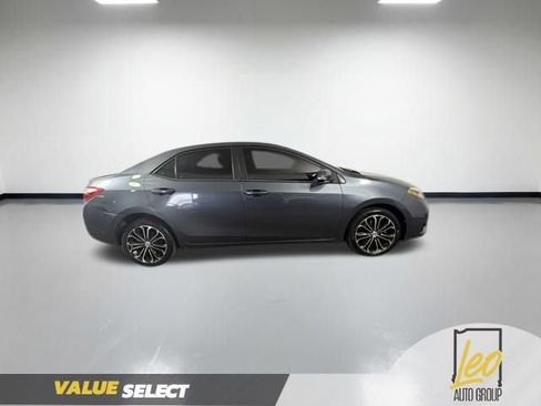 Used 2015 Toyota Corolla S w/ Driver Convenience Package FWD image 6