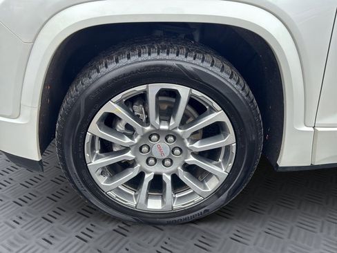 Used 2023 GMC Acadia Denali w/ Denali Ultimate Package image 29