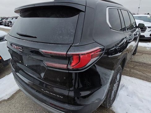Used 2025 GMC Acadia Elevation image 4