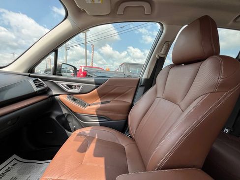 Used 2020 Subaru Forester Touring AWD/4WD image 31