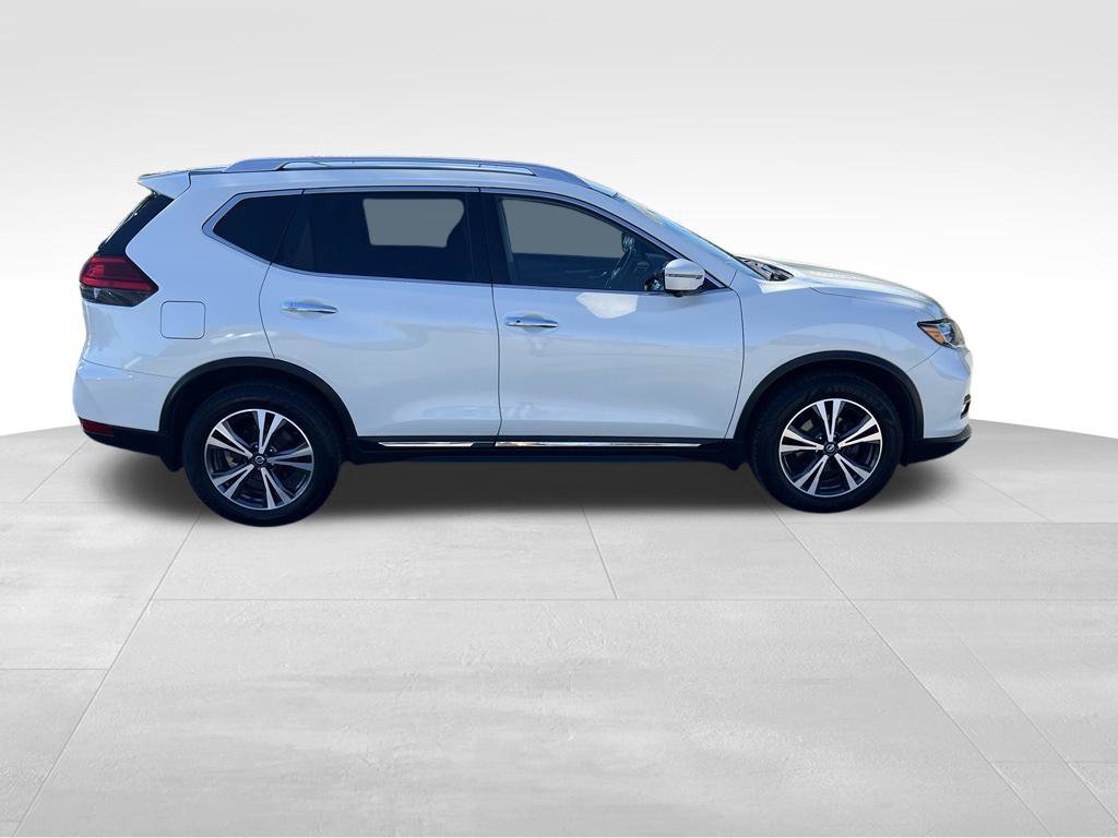 Used 2017 Nissan Rogue SL w/ SL Premium Package AWD/4WD image 7