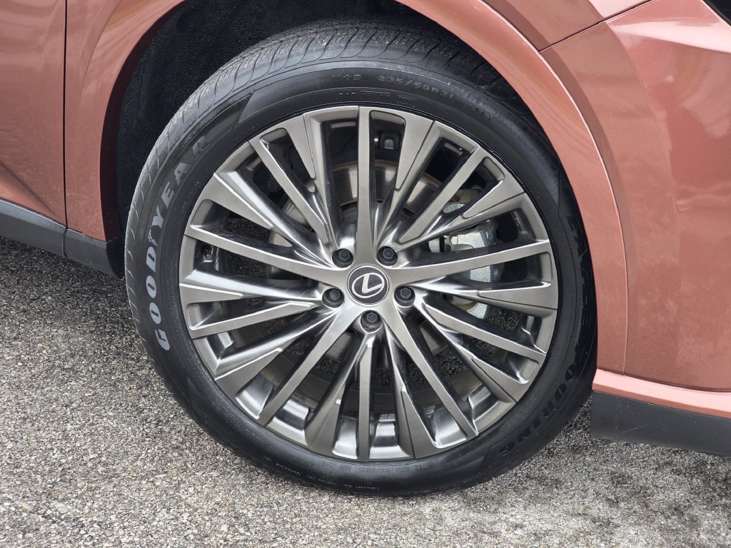 Certified 2023 Lexus RX 350 AWD/4WD image 7