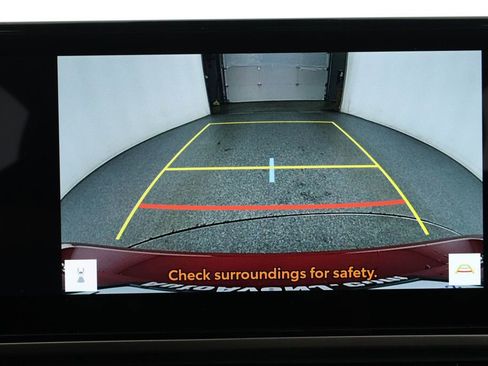 Used 2025 Toyota Camry XSE image 17