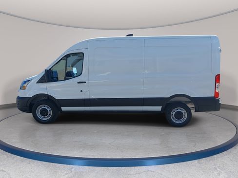 New 2026 Ford Transit 250 148 Medium Roof RWD image 8