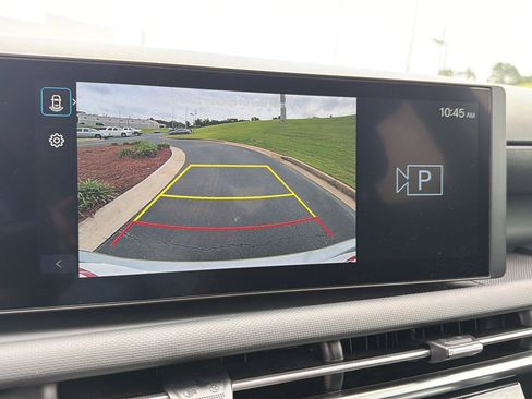 Used 2025 Hyundai Tucson SEL FWD image 25