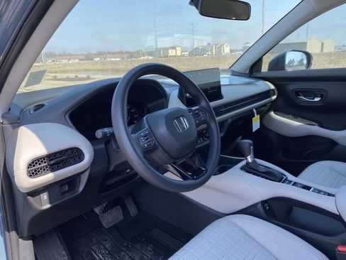 New 2026 Honda HR-V LX image 17
