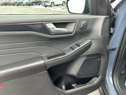 Used 2023 Ford Escape ST-Line Elite image 19