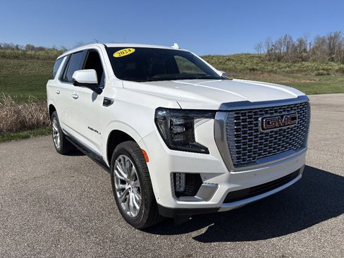 Used 2024 GMC Yukon Denali w/ Denali Reserve Package AWD/4WD image 7