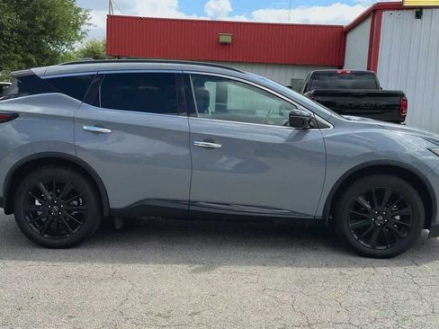 Used 2024 Nissan Murano SV w/ SV Midnight Edition Package image 9