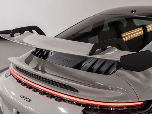 Used 2022 Porsche 911 GT3 image 90