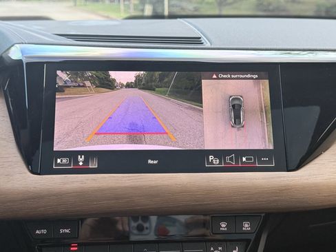 Used 2023 Audi e-tron GT Prestige w/ Prestige Package image 35