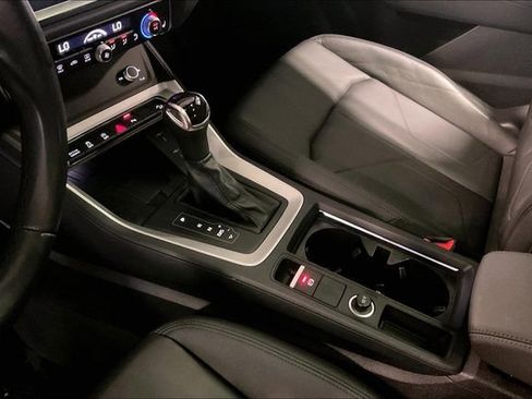 Certified 2024 Audi Q3 2.0T Premium image 17