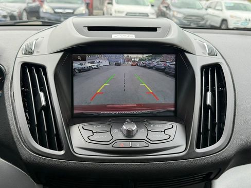Used 2015 Ford Escape SE w/ Equipment Group 201A AWD/4WD image 34