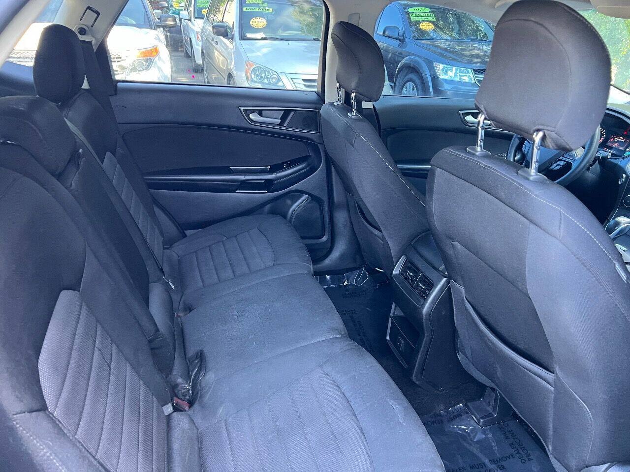 Used 2015 Ford Edge SE FWD image 19