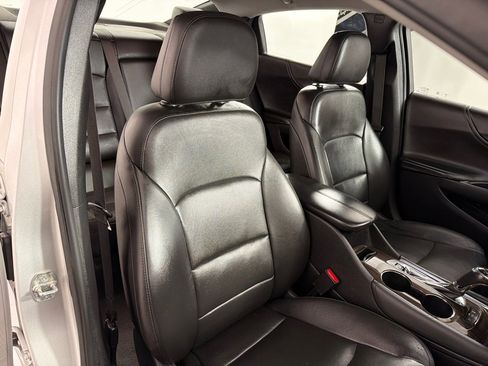 Used 2020 Chevrolet Malibu Premier image 25