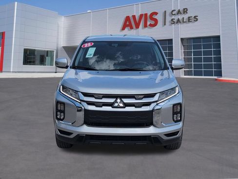 Used 2025 Mitsubishi Outlander Sport SE AWD/4WD image 2