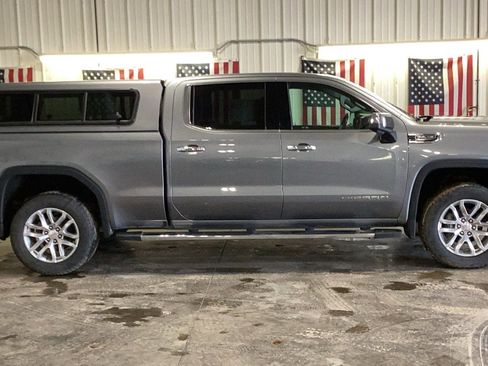 Used 2021 GMC Sierra 1500 SLT w/ SLT Premium Package image 17