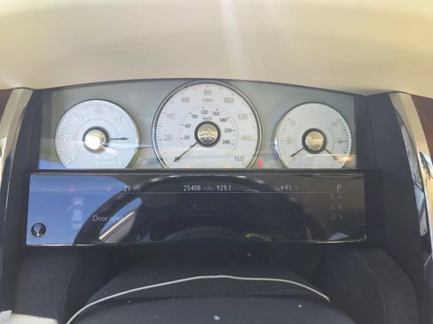 Used 2016 Rolls-Royce Ghost RWD image 3