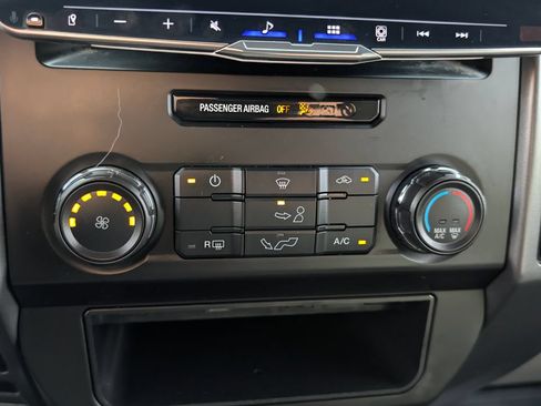Used 2018 Ford F150 XLT w/ Equipment Group 301A Mid AWD/4WD image 31