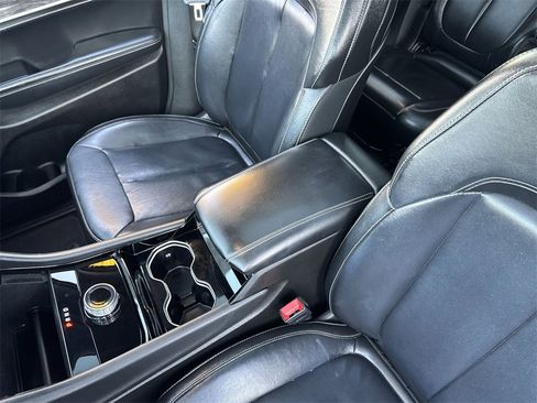 Used 2021 Jeep Grand Cherokee L Limited image 24