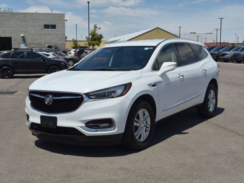 Used 2019 Buick Enclave Essence AWD/4WD image 8