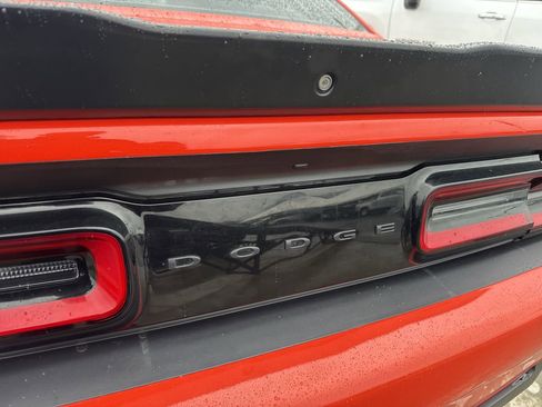 Used 2021 Dodge Challenger SXT w/ Plus Package image 30