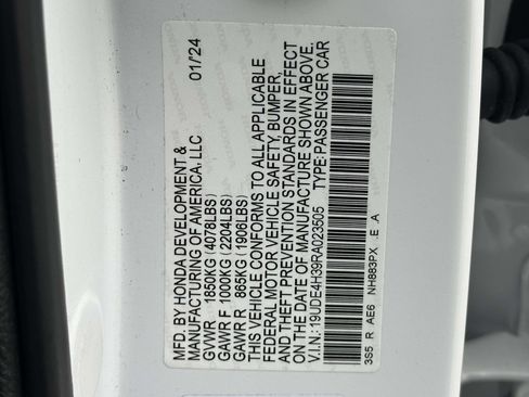 Certified 2024 Acura Integra A-Spec image 25