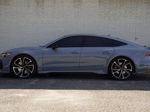 Used 2022 Audi RS 7 Sportback AWD/4WD image 4