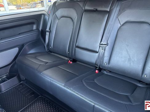 Used 2023 Land Rover Defender 90 X-Dynamic SE AWD/4WD image 13