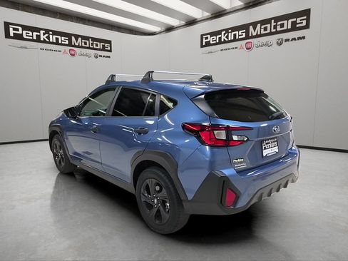 Used 2024 Subaru Crosstrek 2.0i w/ Crosstrek Mirror Package AWD/4WD image 3