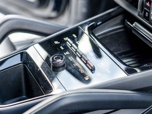 Used 2024 Porsche Cayenne S image 72