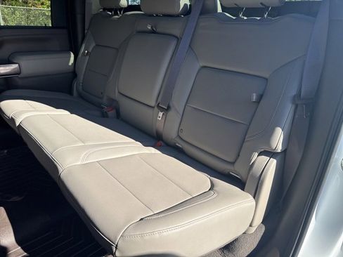 Used 2020 Chevrolet Silverado 2500 LTZ w/ LTZ Plus Package image 28