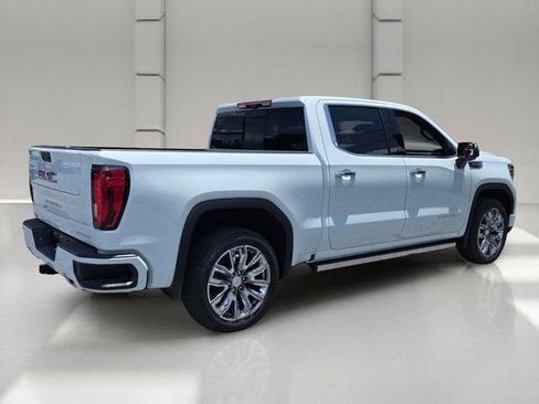 New 2026 GMC Sierra 1500 Denali w/ Denali Reserve Package AWD/4WD image 5