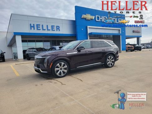 Used 2025 Cadillac Escalade IQ Luxury 2 w/ LPO, Premium Carpet Package AWD/4WD image 1