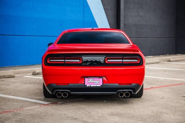 Used 2015 Dodge Challenger R/T w/ Quick Order Package 28B R/T RWD image 17