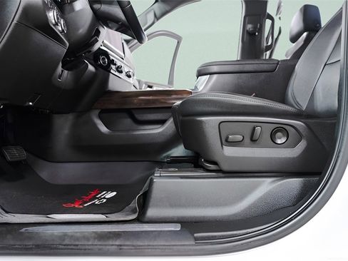 Used 2024 GMC Sierra 2500 SLT w/ SLT Convenience Package image 26