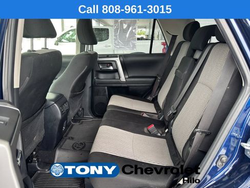 Used 2023 Toyota 4Runner SR5 AWD/4WD image 18