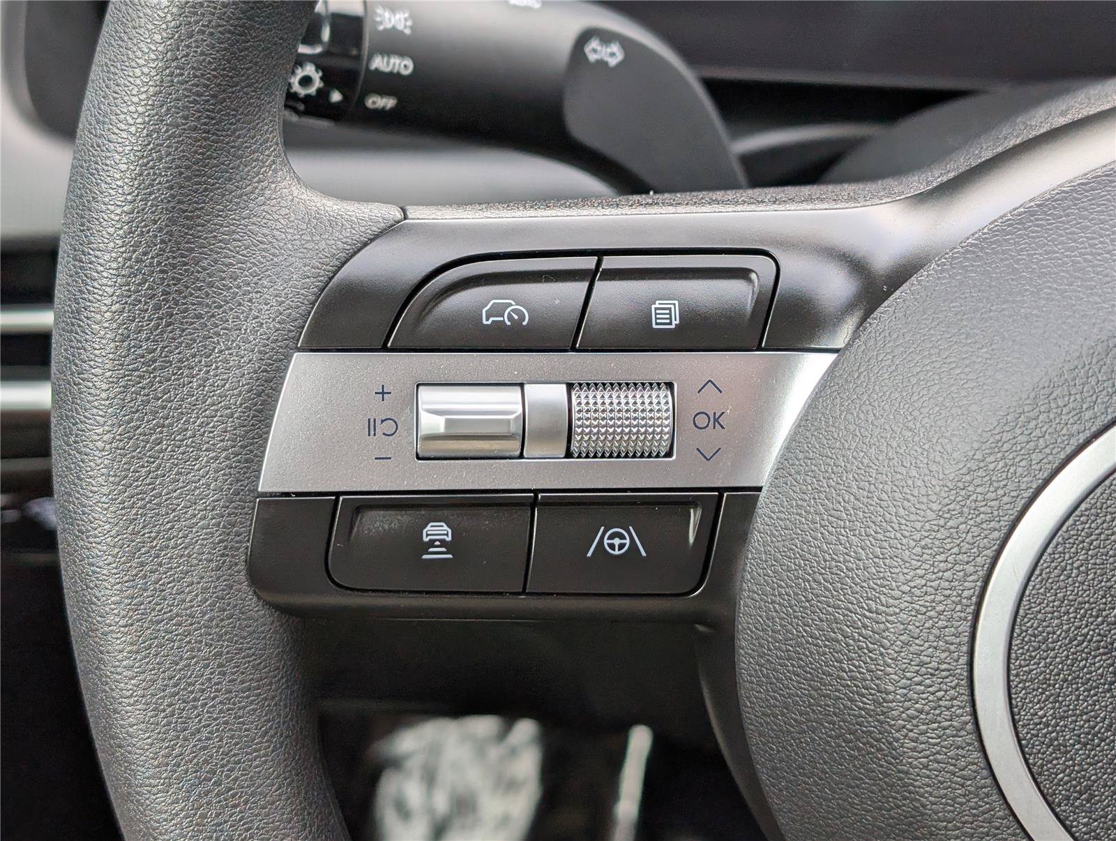 Used 2025 Hyundai Tucson SEL AWD/4WD image 23