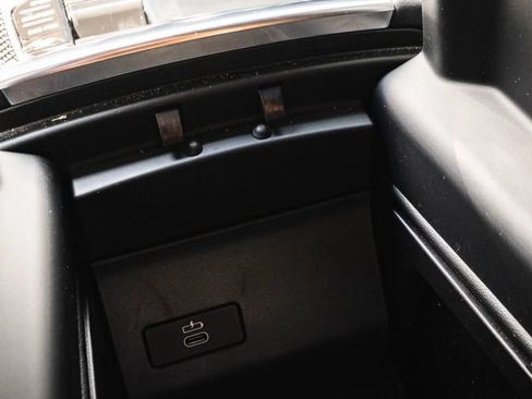 Used 2025 BMW X5 M60i w/ Climate Comfort Package AWD/4WD image 19