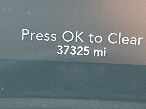 Used 2019 Dodge Challenger SXT w/ Blacktop Package image 22