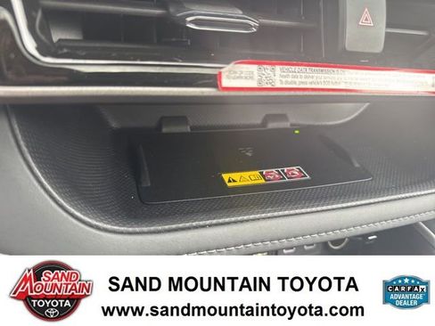 Used 2026 Toyota Highlander XLE AWD/4WD image 20