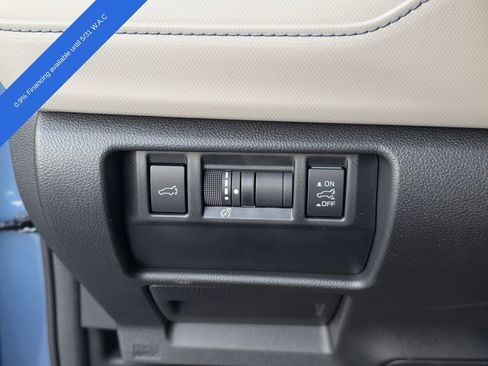 Used 2025 Subaru Forester Premium w/ Convenience Package #1 AWD/4WD image 24