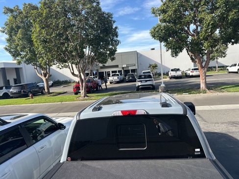 Used 2024 Ford F250 Limited w/ FX4 Off-Road Package image 11