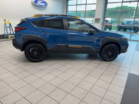 Used 2024 Subaru Crosstrek 2.5i Wilderness w/ Wilderness Package AWD/4WD image 18