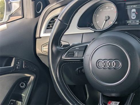 Used 2017 Audi S5 3.0T Cabriolet w/ Technology Package image 19